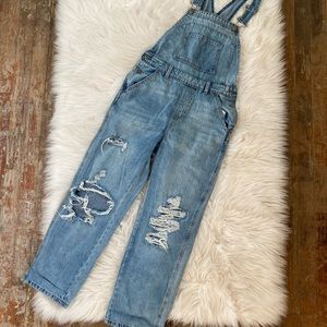 Wild fable distressed overalls XS